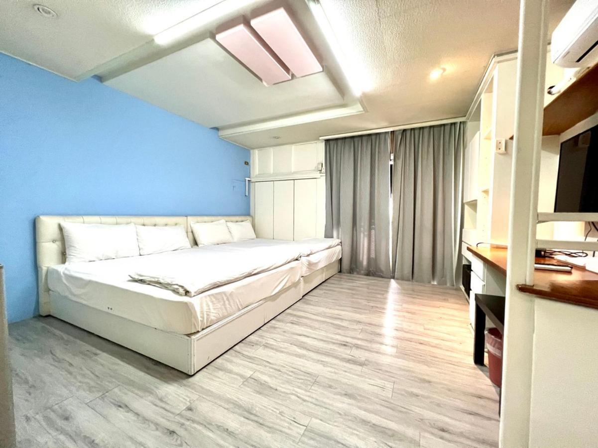 逢甲mickey House Apartment Taichung Luaran gambar